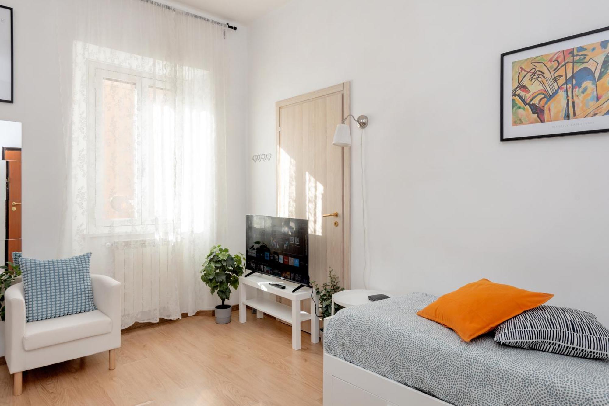 Central Little Basic Apartment Рим Экстерьер фото