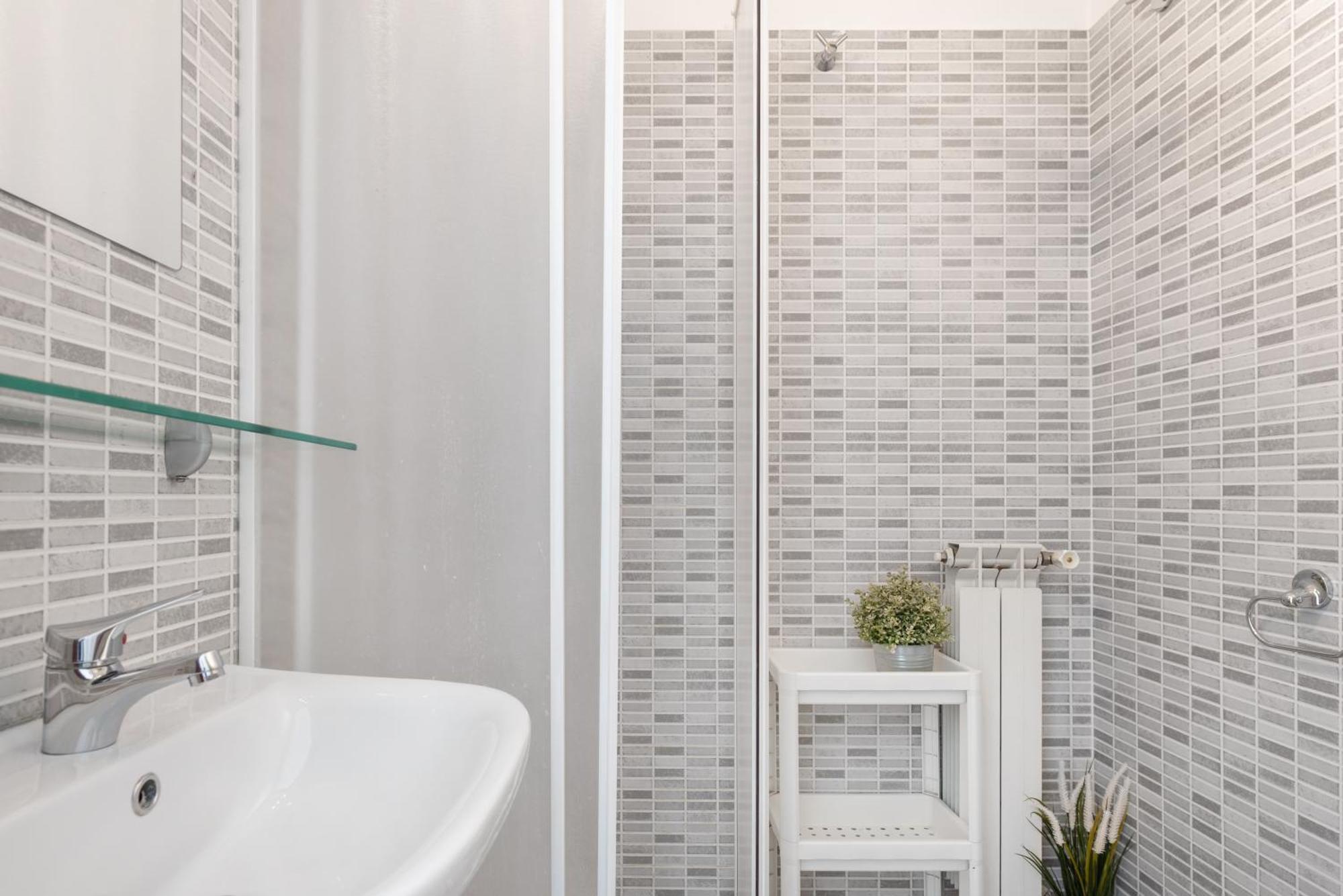 Central Little Basic Apartment Рим Экстерьер фото